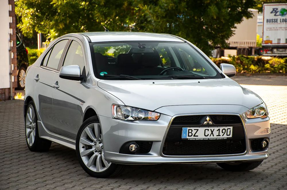 Mitsubishi Lancer IX (2007-2016) 1.8 Intense 2010