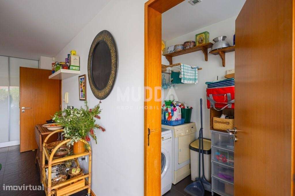 Viver na Torreira: Moradia T4 com Luz Natural e Espaço Exterior Único-23