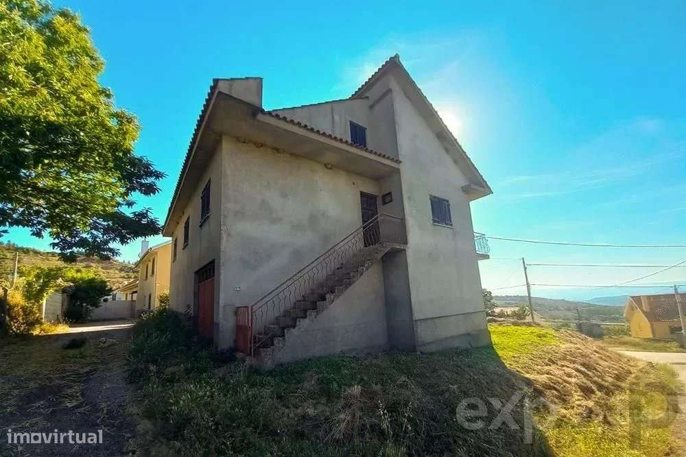 Moradia V3 em Bornes, Macedo de Cavaleiros em fase de construção - Grande imagem: 4/20