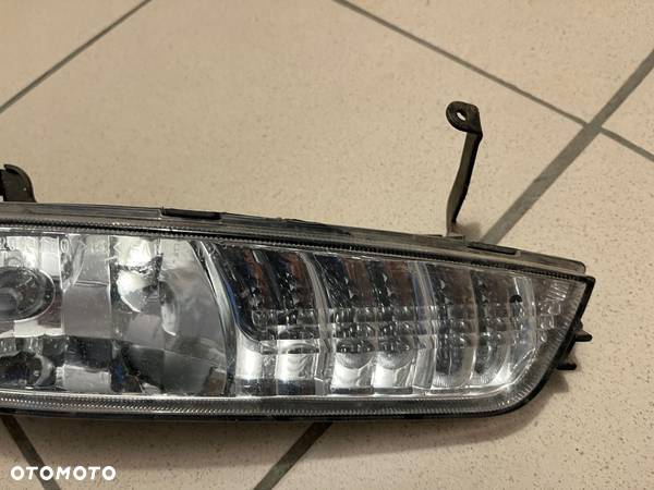 HYUNDAI ACCENT LAMPA HALOGEN PRZÓD PRAWY - 6