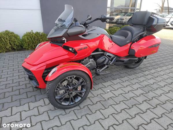 Can-Am Spyder - 11