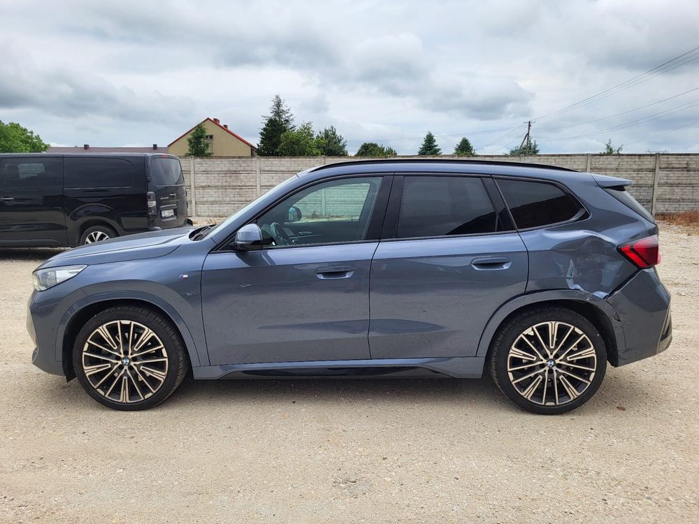 BMW X1 U11 xDrive23i M Sportpaket 2022