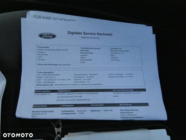 Ford Focus 1.6 TDCi DPF Champions Edition - 29