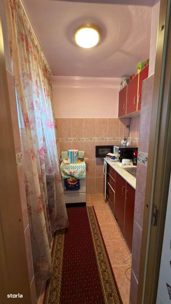 APARTAMENT de vanzare - STR CAMELIEI - Ploiesti Nord - Imagine principală: 3/10