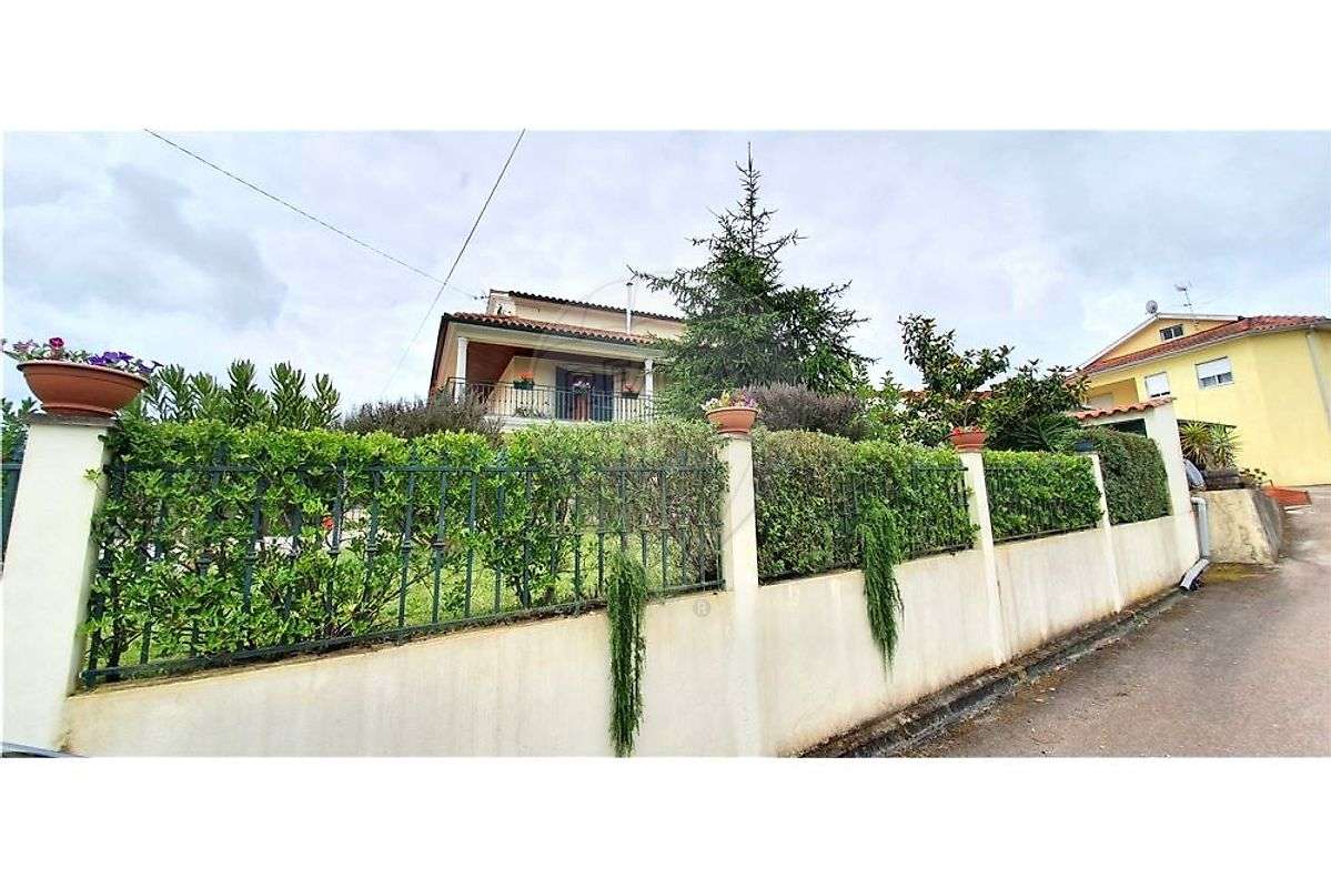 Moradia T3 para venda-23