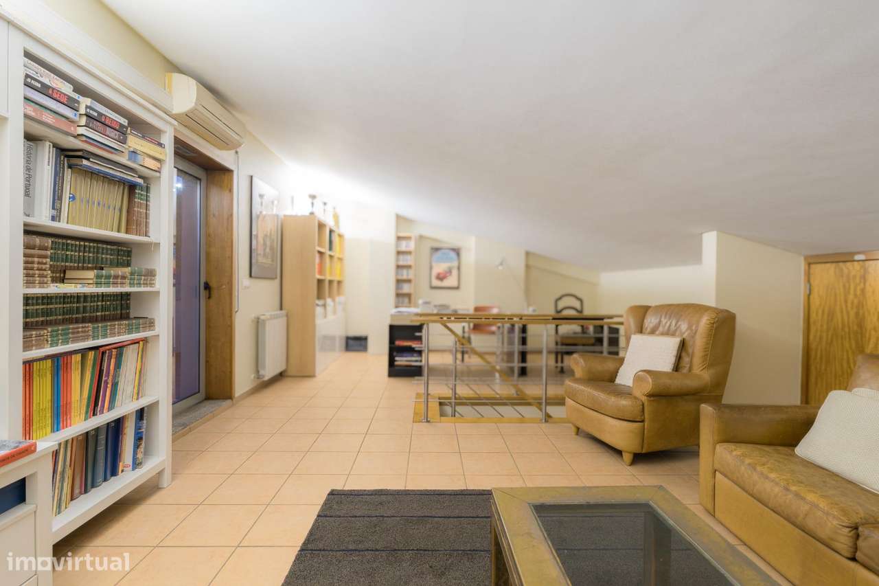 Moradia T4 com jardim e garagem dupla a 6 min do centro de Braga-25