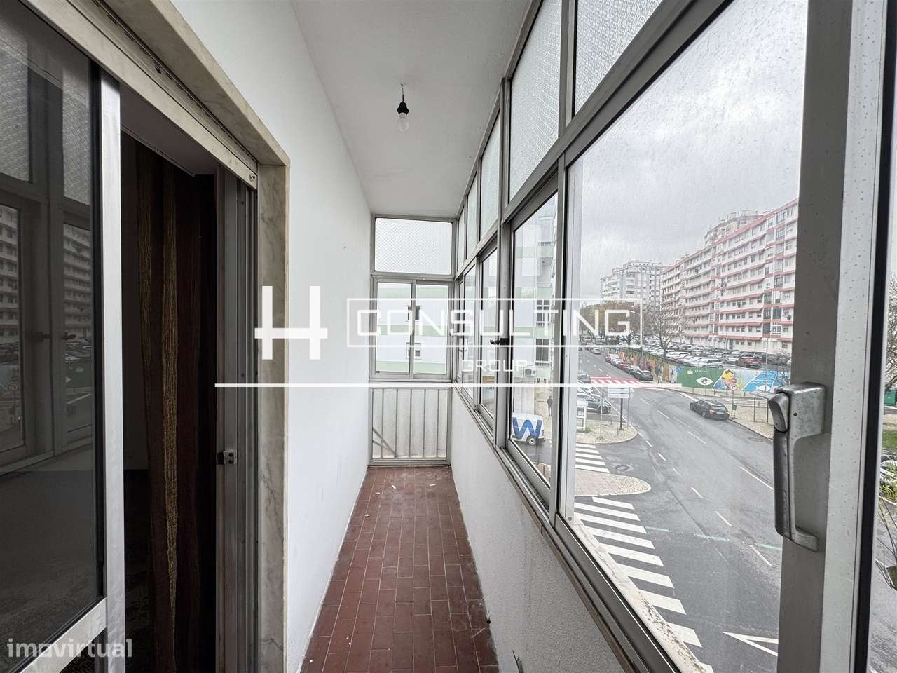 Apartamento T3 Venda em Mina de Água,Amadora-41