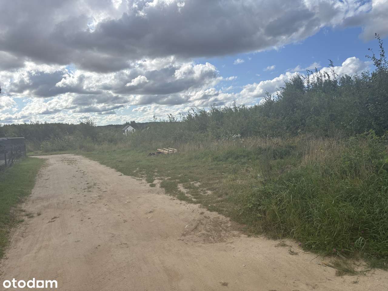 Działka budowlana w Perlinie-2