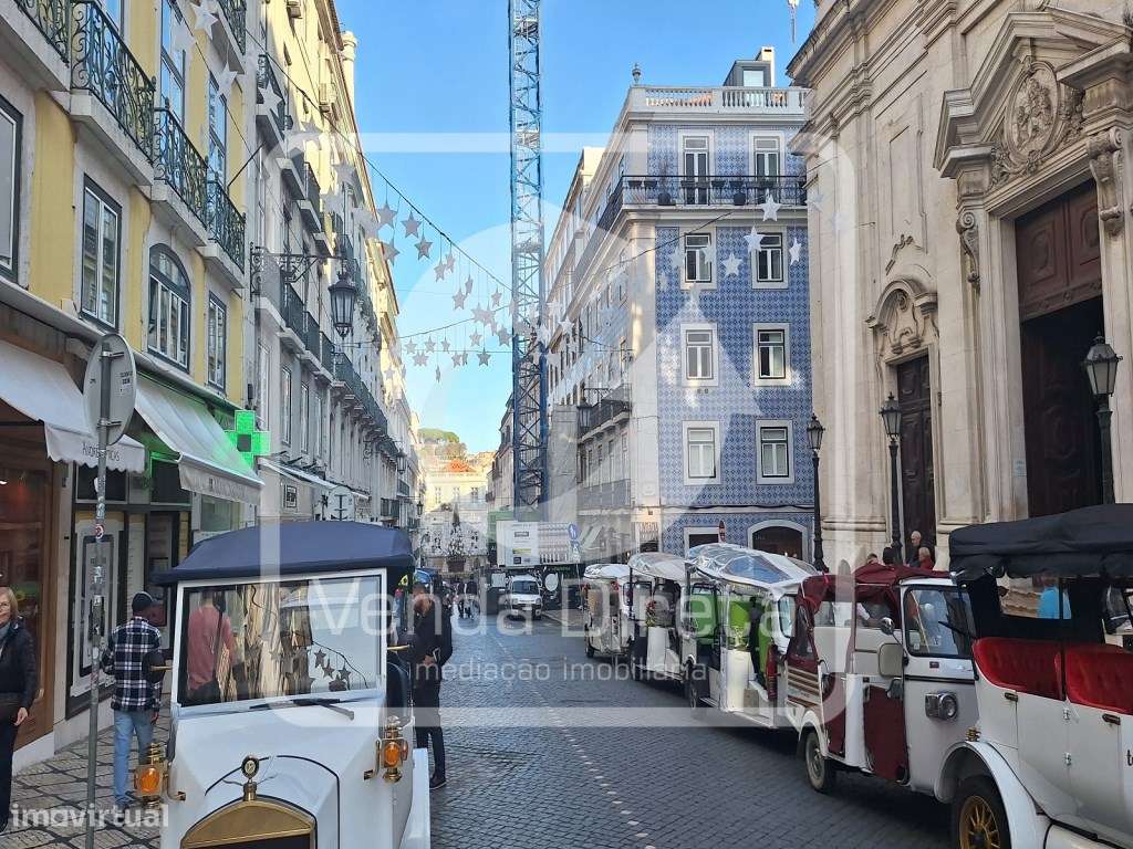 Apartamento T0, em pleno centro histórico e turístico de Lisboa.-31