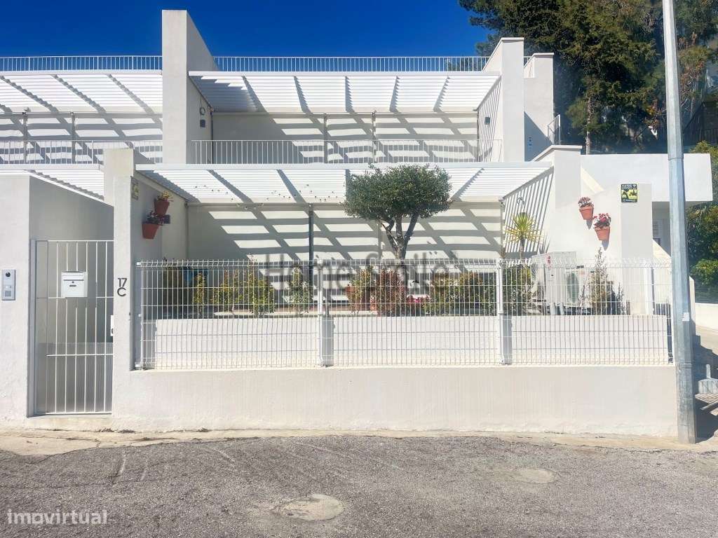 T1+1 . JARDIM PRIVADO. PISCINA . VISTA MAR-8