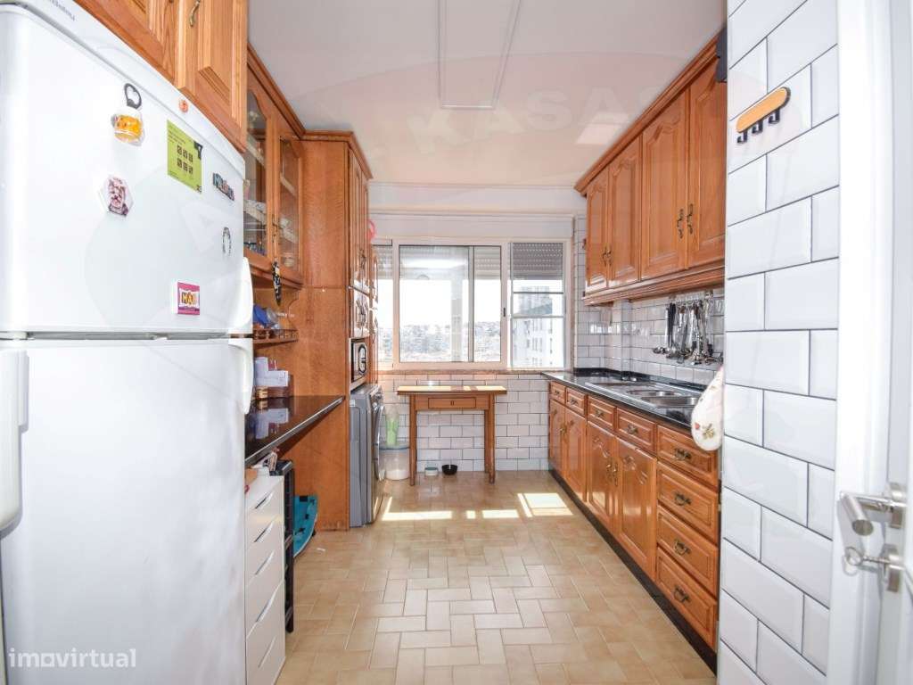 Apartamento T3 Benfica à venda na rua Aura Abranches - Grande imagem: 4/38