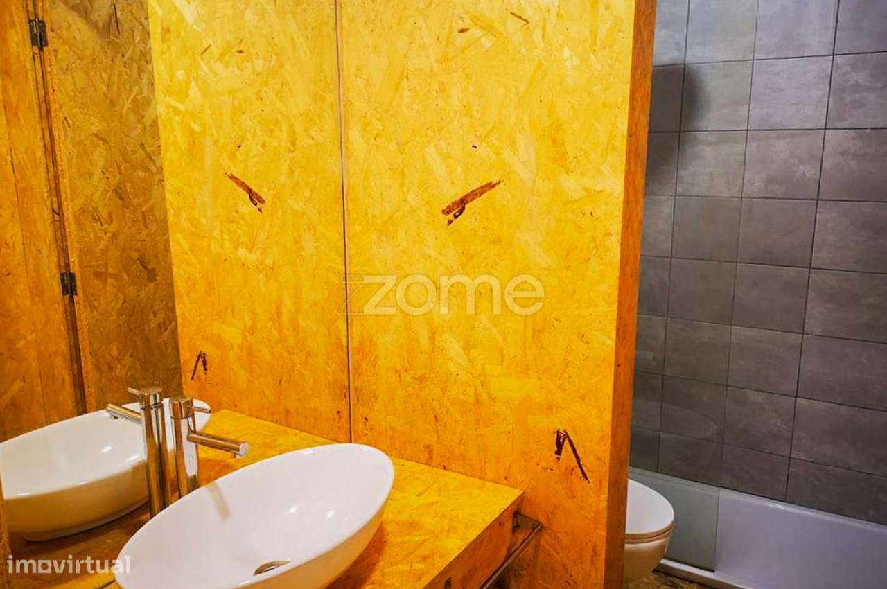 Garagem com 57m2 na Rua do Sardoal, Braga - Grande imagem: 3/15