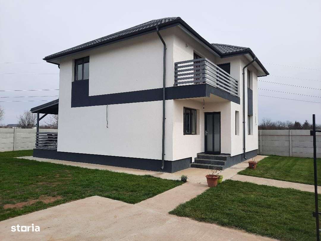 FARA COMISION casa cu 4 camere 2 bai P+1+pod terasa beci LA CHEIE - Imagine principală: 3/15