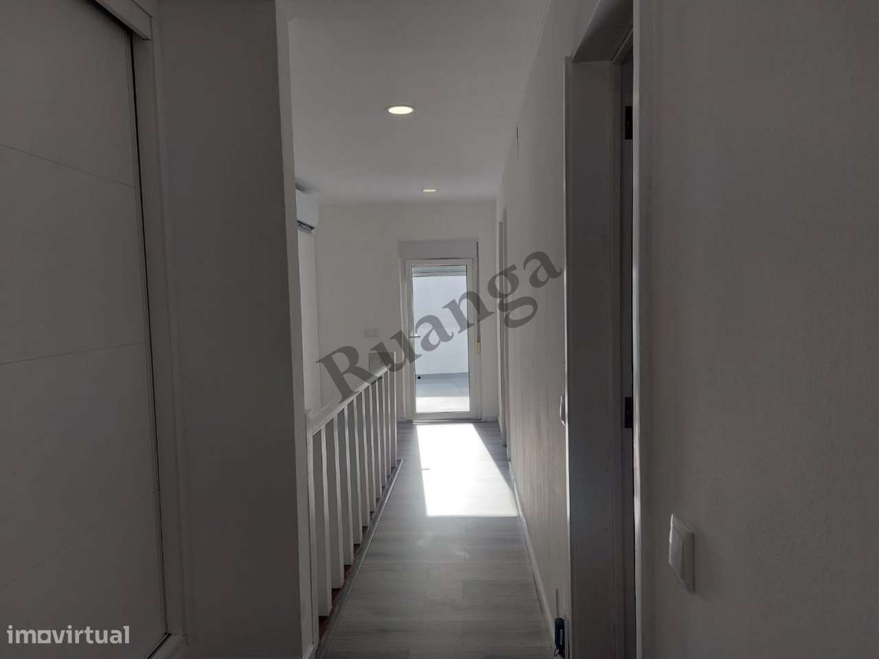 Apartamento T3 Duplex para Venda em Vila Nova de Santo André-17