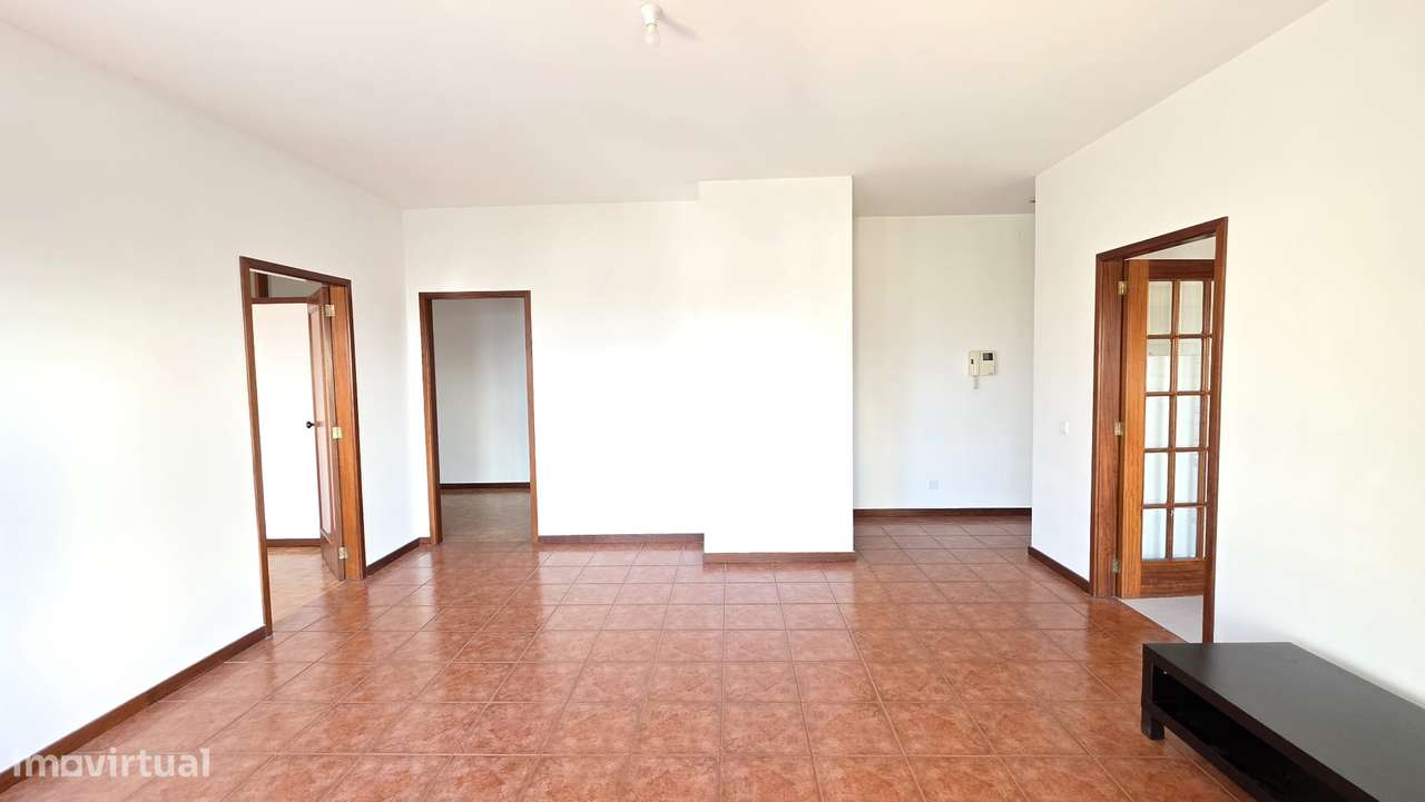 Apartamento T1+1 Vila Verde-Felgueiras-4