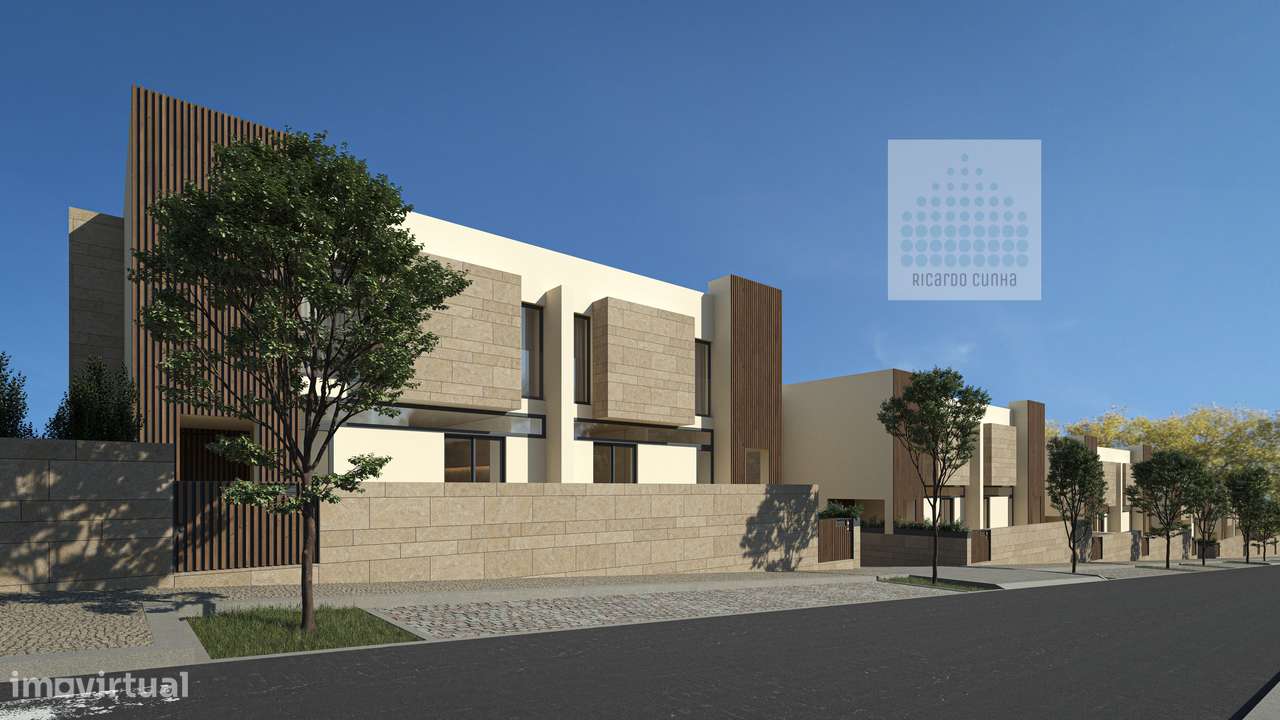 Moradia V5 - São Félix da Marinha- 300m2 - A+-8