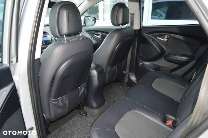 Hyundai ix35 1.7 CRDi Comfort 2WD - 27