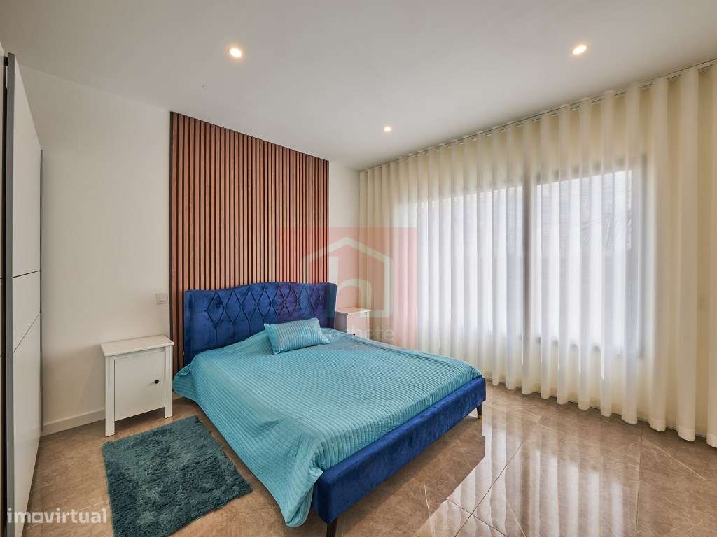 Moradia T5 de Luxo com Piscina Infinita Aquecida e Jacuzzi em Corte...-30
