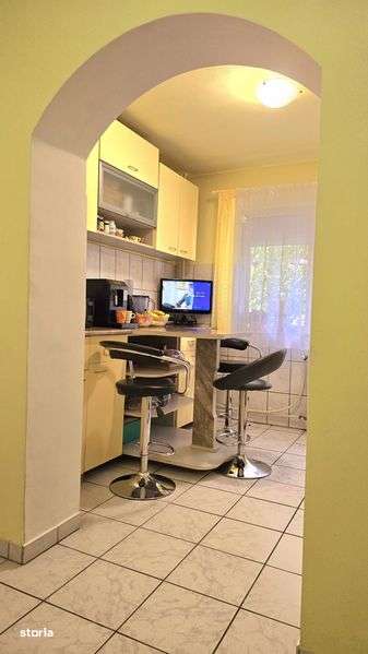 Vand ap.2 cam. aproape de  Universitate, utilat, mobilat - Imagine principală: 4/8