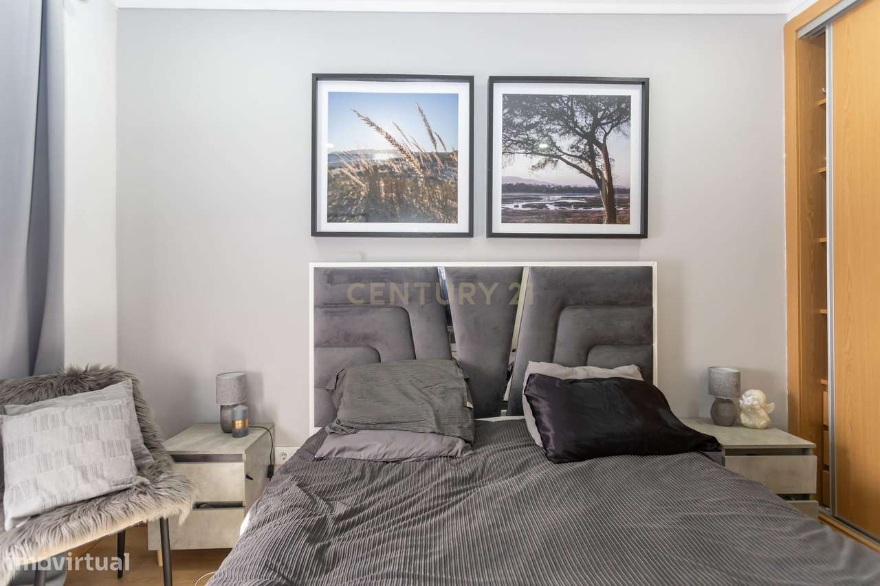 Apartamento T2 Remodelado - Setúbal-19