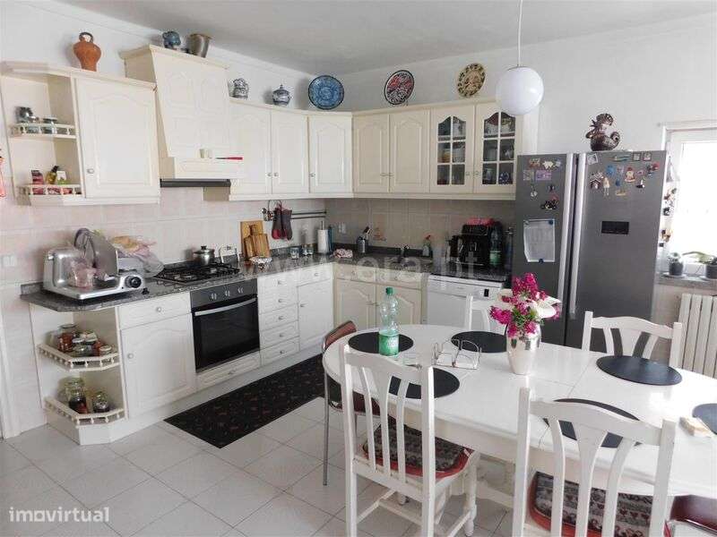 Prédio T8 / Covilhã, Covilhã - Grande imagem: 2/20