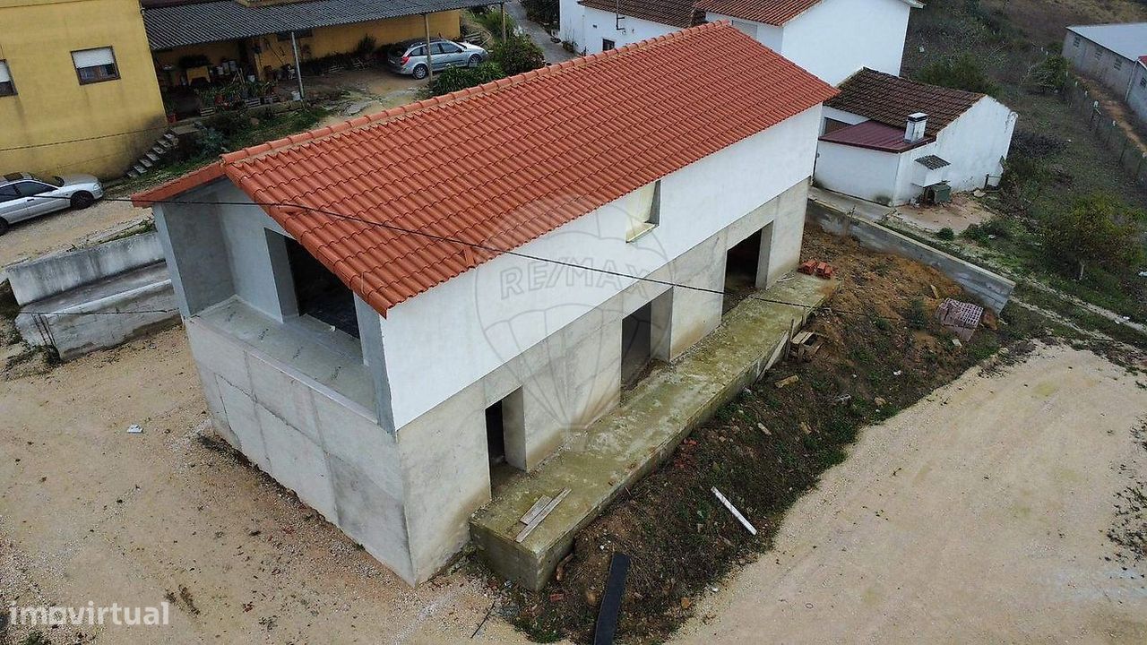 Moradia T3 para venda - Grande imagem: 1/13