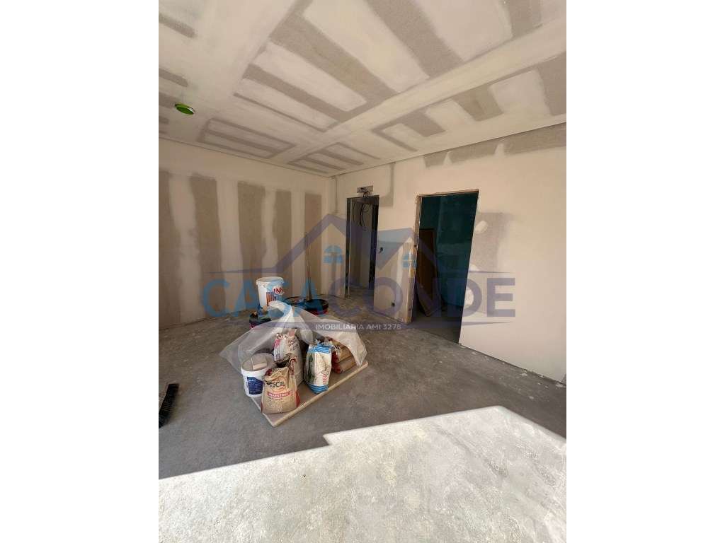 Moradia Isolada V3 +1C/Piscina-14