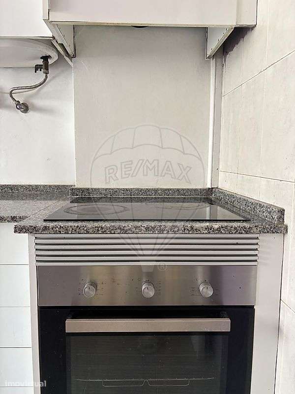 Apartamento t2 para venda em Amora-6