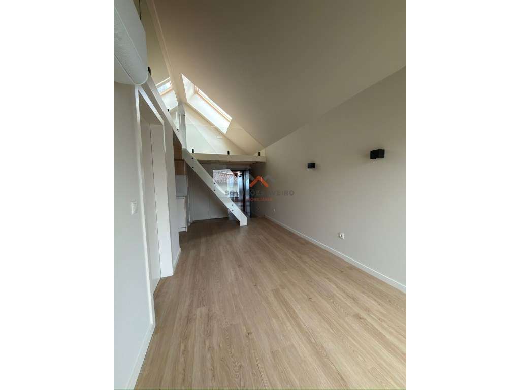 Apartamento T1+1 Pronto Habitar - Centro de Aveiro - Grande imagem: 5/18