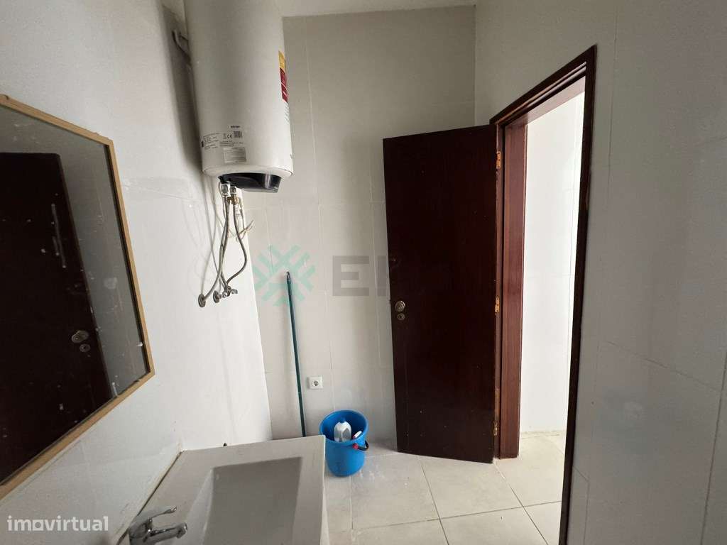 Apartamento t1 à venda na Rua da Capelinha-17