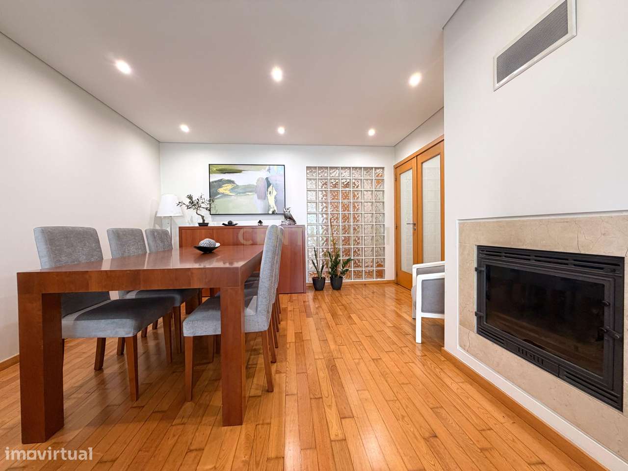 Apartamento com 3 quartos e varandas em Ferreiros, Braga - Grande imagem: 5/25