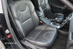 Volvo V40 D4 Drive-E R-Design Summum - 32