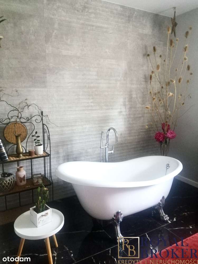 Na sprzedaż piękny dom parterowy 167 m², 20 arów.-4