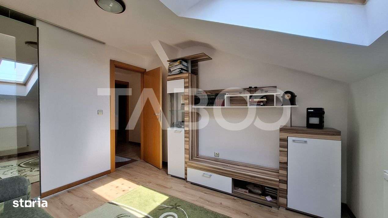 Apartament de vanzare 4 camere decomandat 74 mpu Valea Aurie Sibiu - Imagine principală: 4/18