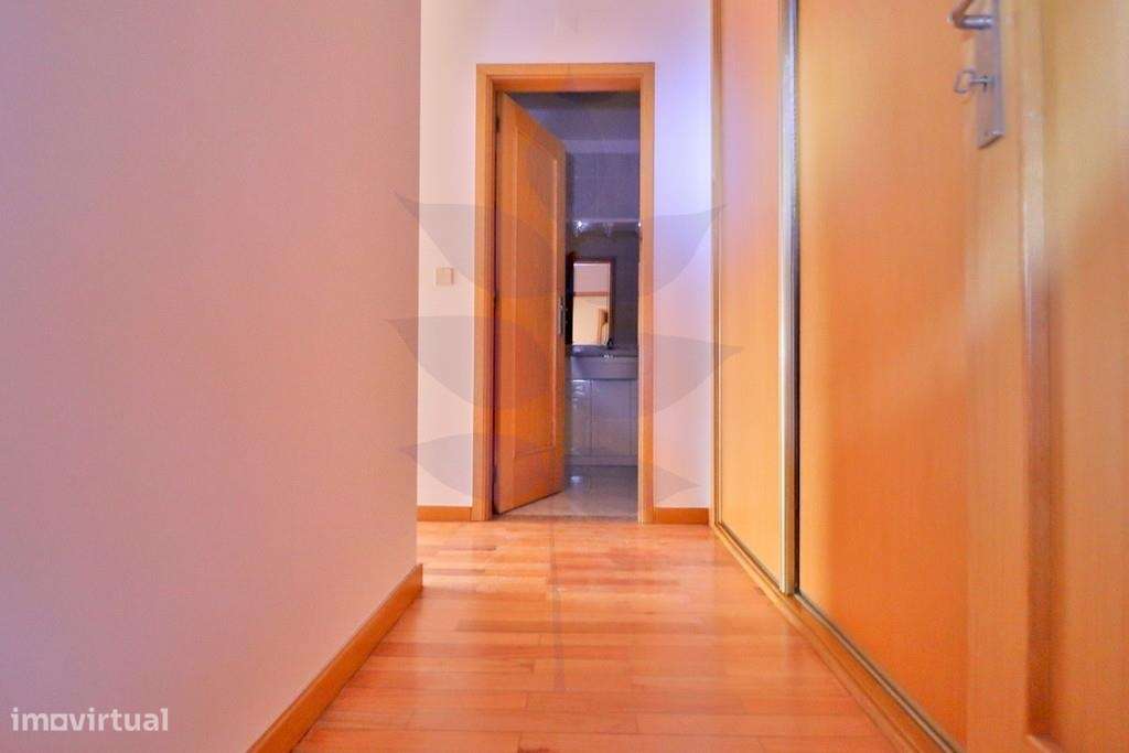 Apartamento T3 - Gualtar - Cozinha Totalmente Equipada-8
