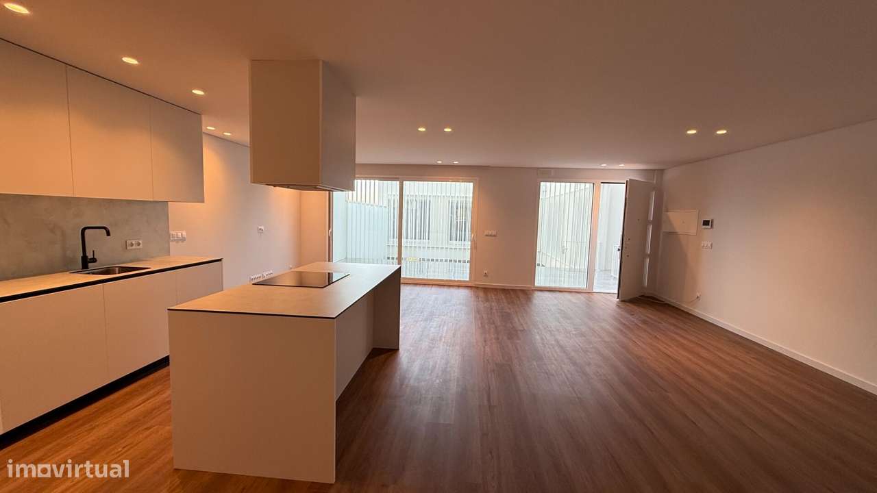 Apartamento T2 - Centro Guimarães-5