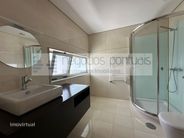 Apartamento T3 - S. Vicente - Próximo D. Diogo - Miniatura: 16/25