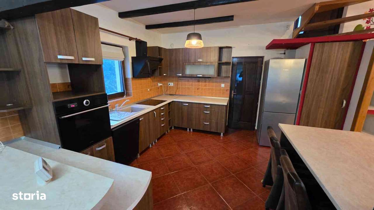 Casă individuală în Corunca  180mp cu curte 500mp ,panoramă superbă!-13