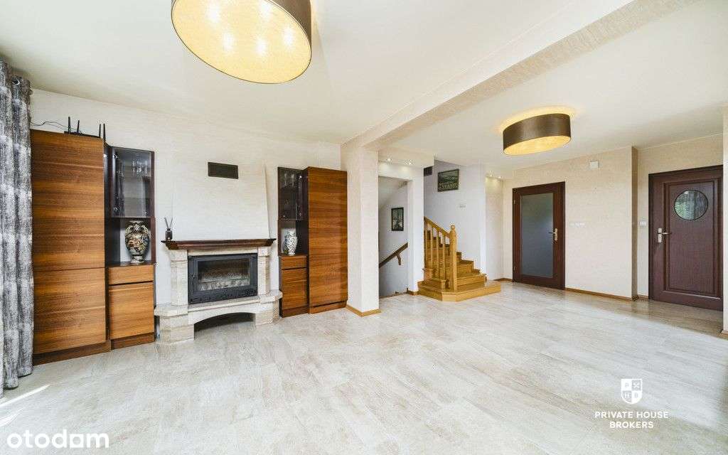 Przestronny dom dla rodziny lub pod siedzibę - Pełny obrazek: 4/20