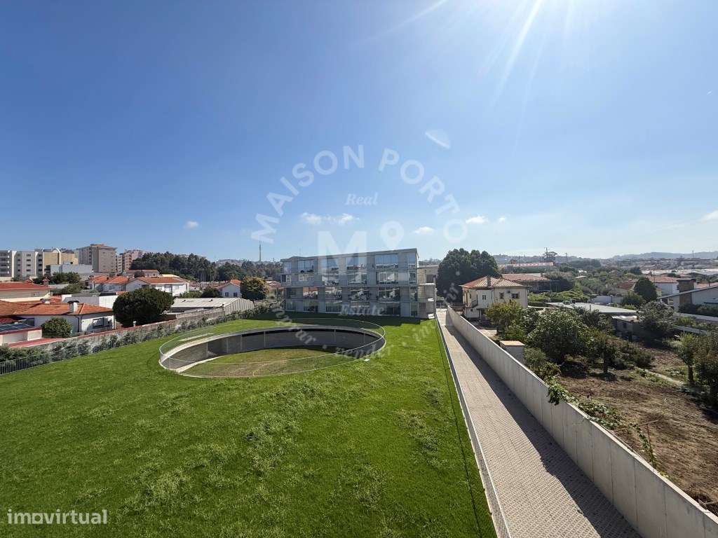 Apartamento T1 com Varanda, Vista Mar e Lugar de Estacionamento em ...-27