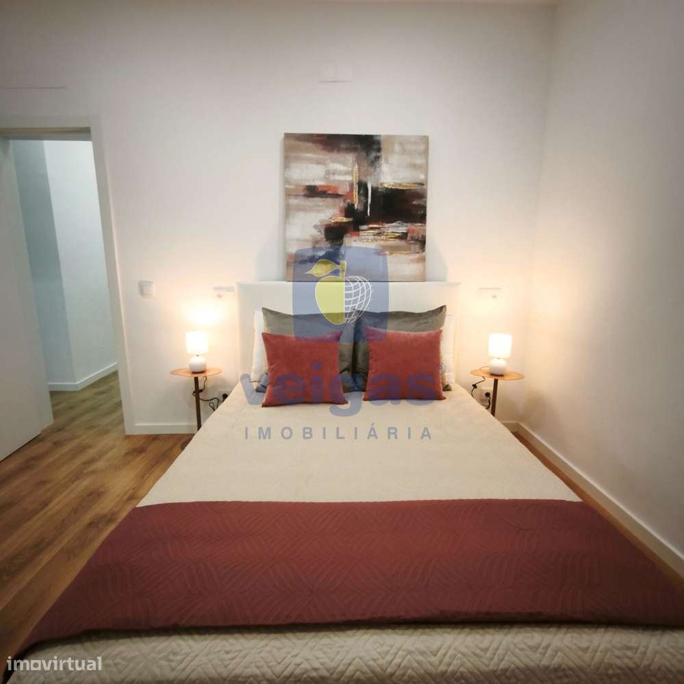 Apartamento renovado com 3 quartos em Benfica, Lisboa-12