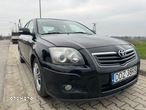 Toyota Avensis 2.0 D-4D - 1