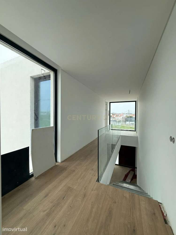 Moradia de Luxo T4 com Piscina - Sintra/Magoito-10