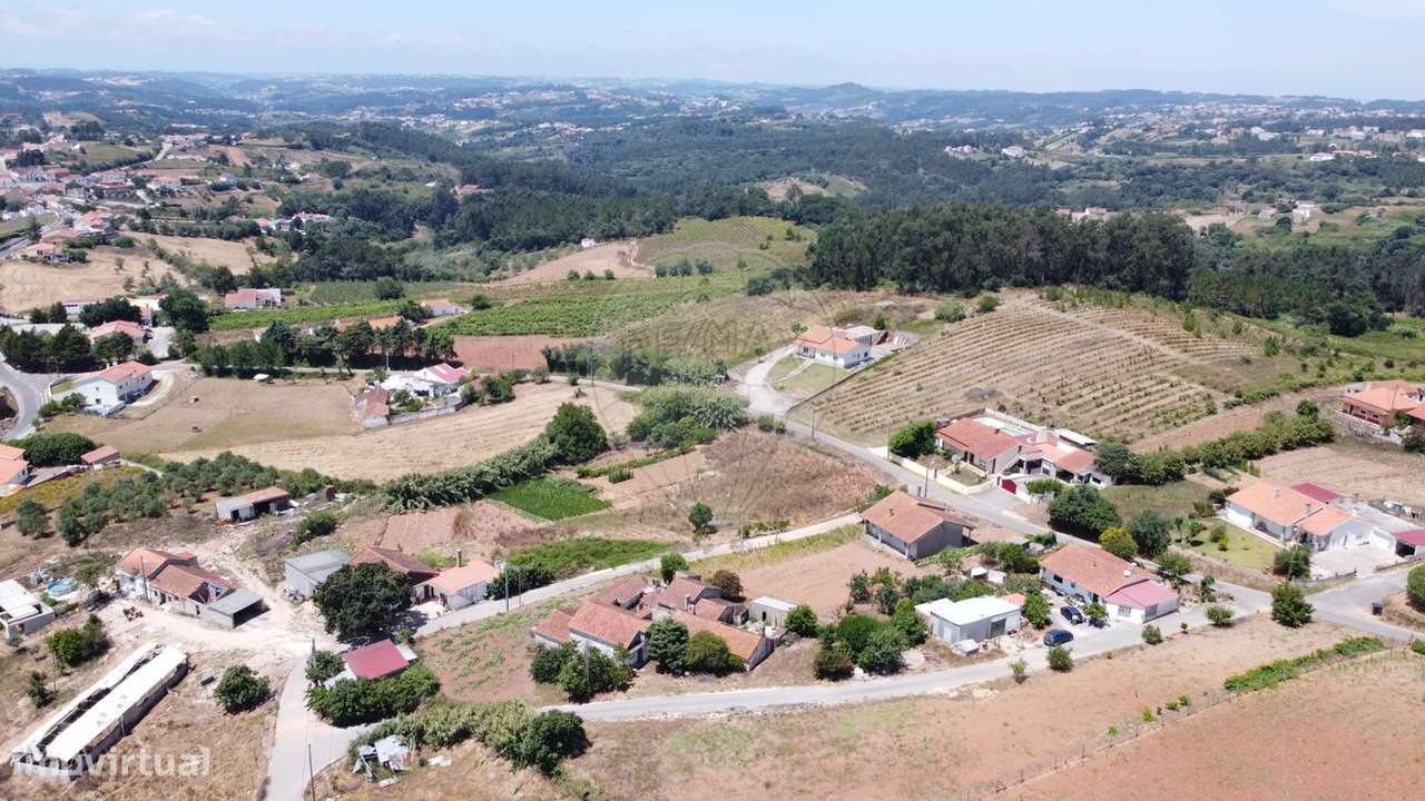 Moradia T4 para venda-16