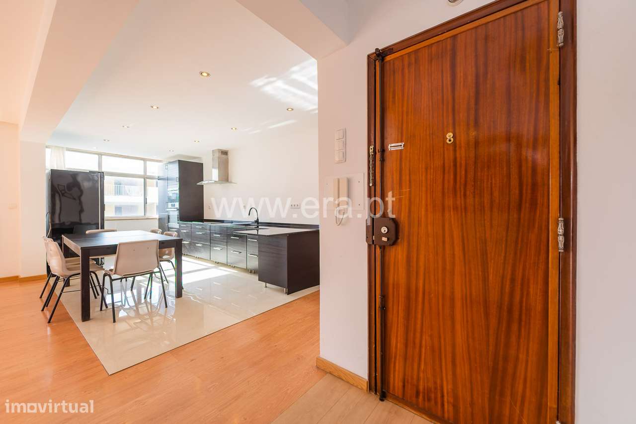 Apartamento T3 (atual T2) no centro de Odivelas - Grande imagem: 2/29