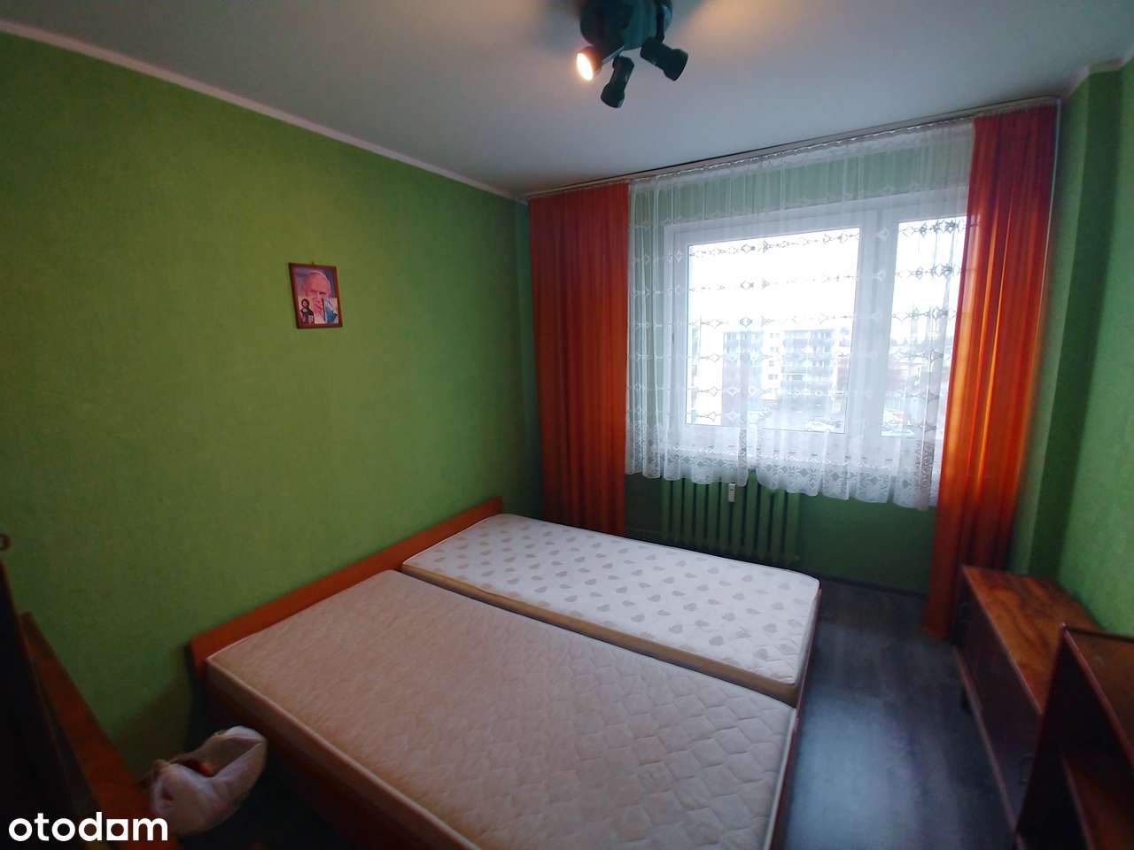 Mieszkanie w popularnej i pożądanej dzielnicy-13