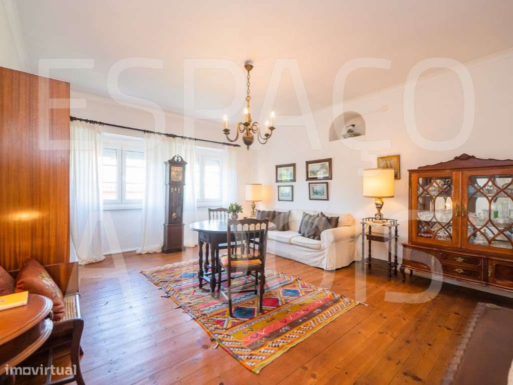 PREFERÊNCIA A: ESTUDANTES ou jovens em início de carreira. TUDO À M... - Grande imagem: 3/39