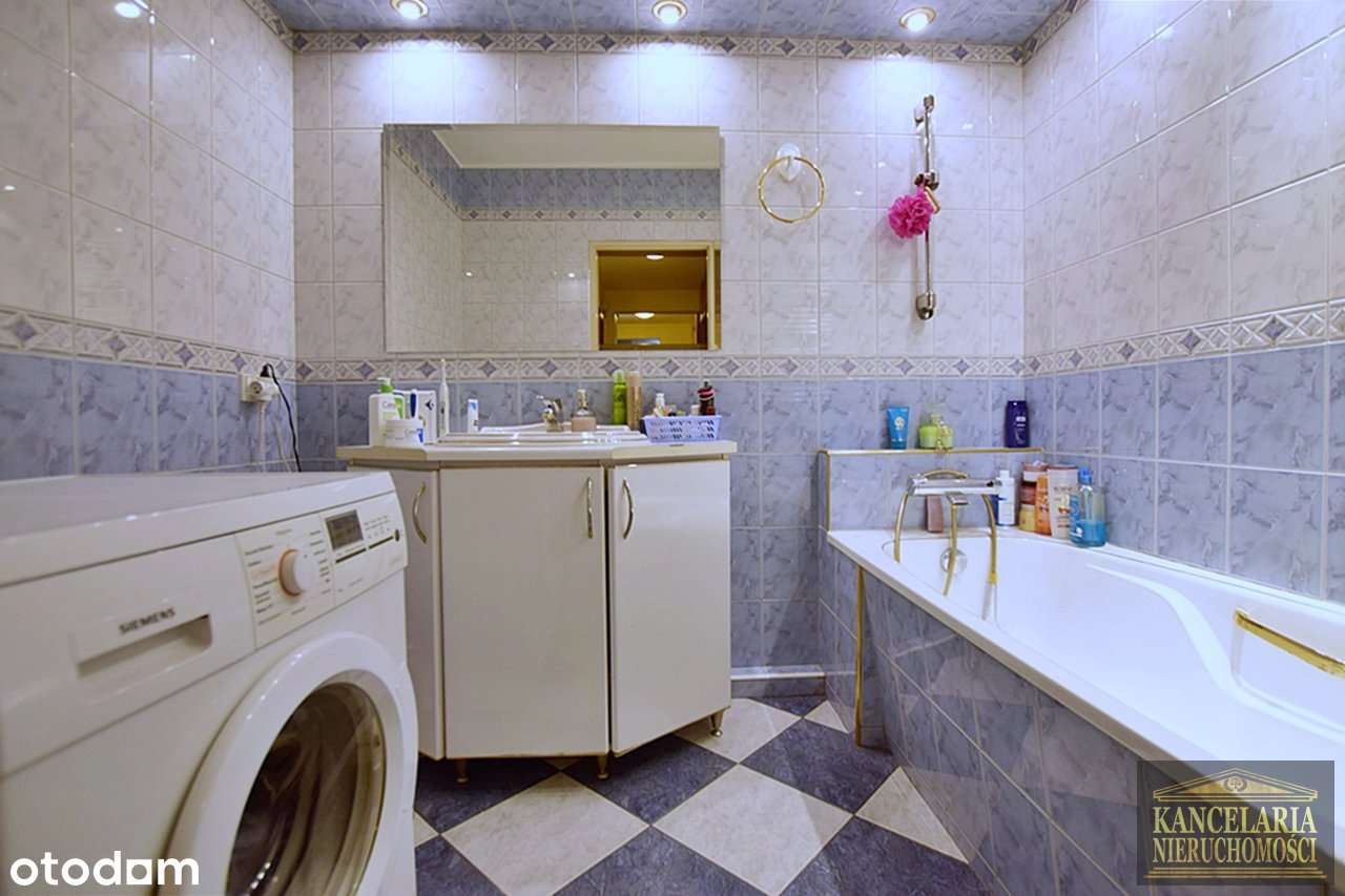 Wyjątkowy apartament w centrum! Taras! 3 łazienki! Garaż! Komórka!-3