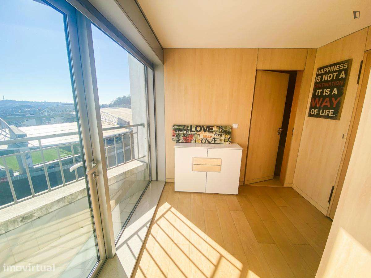 Apartamento com 1 quartos - localizado em Campanhã Porto - Grande imagem: 5/10