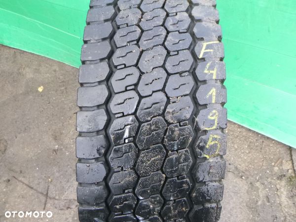 215/75R17,5 Pirelli TR01 - 1